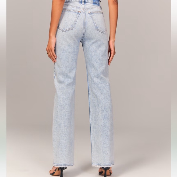 Abercrombie and Fitch 90s straight ultra high rise size 29/8 - Picture 2 of 7